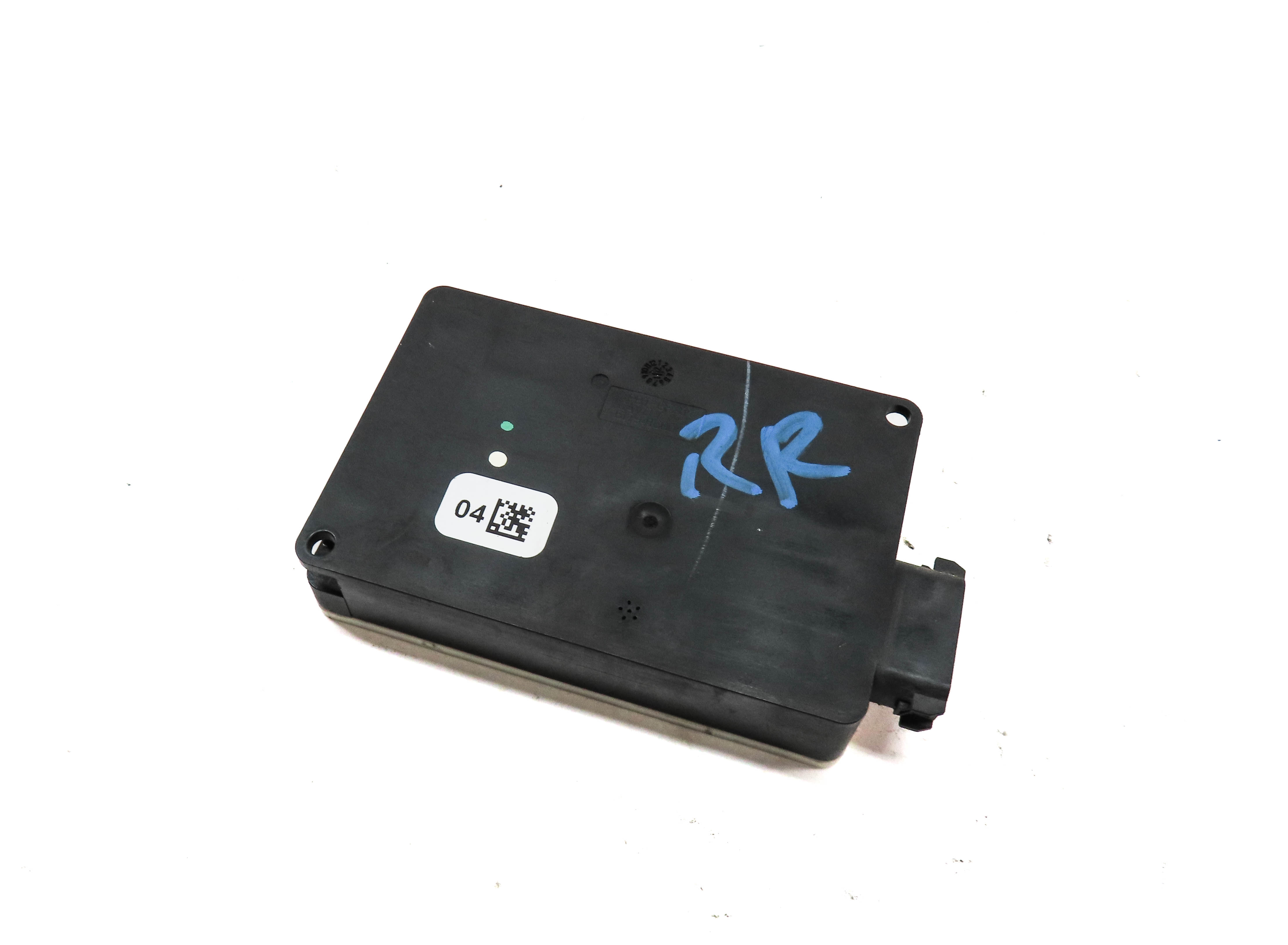 2013 MERCEDES GL350 (X166) REAR RIGHT BLIND SPOT RADAR DISTANCE SENSOR MODULE — exact item pictured